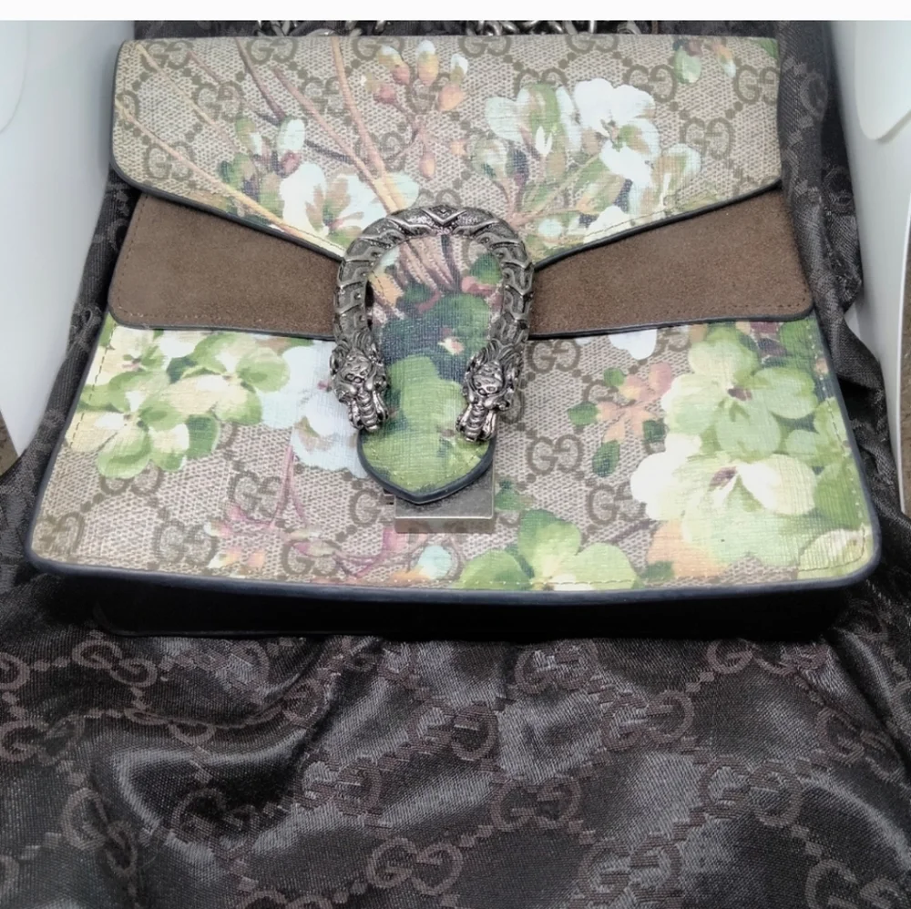Small leather handbag - Picture 13 of 13